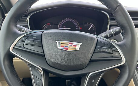 Cadillac XT5 I рестайлинг, 2016 год, 1 990 000 рублей, 22 фотография