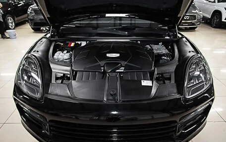 Porsche Cayenne III, 2018 год, 6 900 000 рублей, 2 фотография