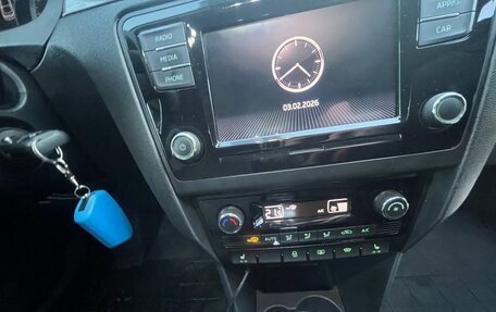 Skoda Rapid I, 2018 год, 1 300 000 рублей, 13 фотография