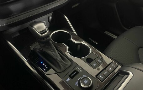 Toyota Highlander, 2025 год, 5 783 000 рублей, 15 фотография