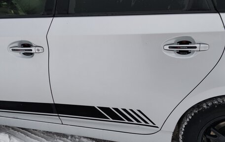 Toyota Prius, 2012 год, 1 290 000 рублей, 9 фотография