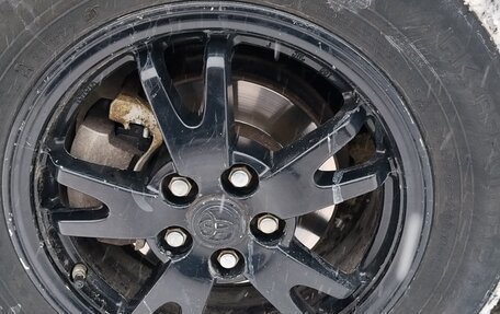 Toyota Prius, 2012 год, 1 290 000 рублей, 14 фотография