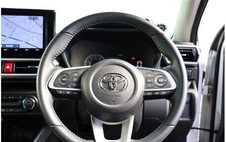 Toyota Raize I, 2023 год, 1 325 000 рублей, 8 фотография