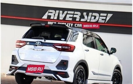 Toyota Raize I, 2023 год, 1 325 000 рублей, 7 фотография