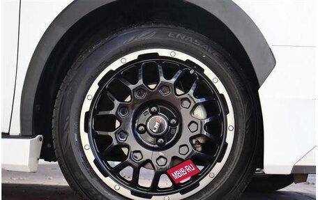 Toyota Raize I, 2023 год, 1 325 000 рублей, 10 фотография