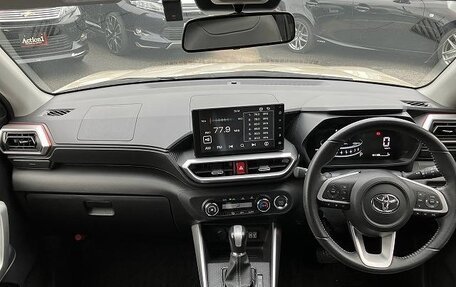 Toyota Raize I, 2023 год, 1 328 000 рублей, 14 фотография