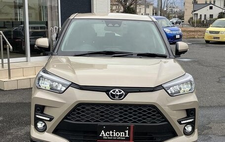 Toyota Raize I, 2023 год, 1 328 000 рублей, 7 фотография