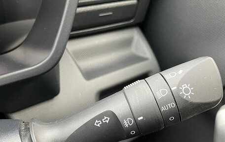 Toyota Raize I, 2023 год, 1 328 000 рублей, 28 фотография