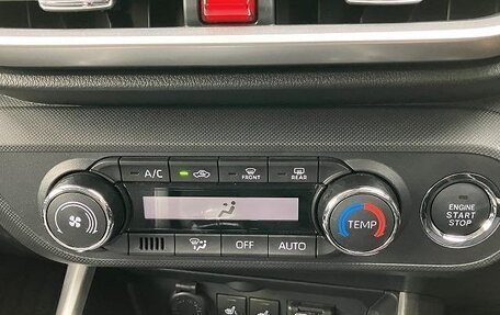 Toyota Raize I, 2023 год, 1 328 000 рублей, 30 фотография