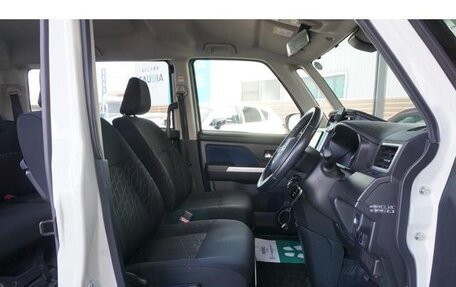 Toyota Tank I, 2017 год, 795 000 рублей, 8 фотография