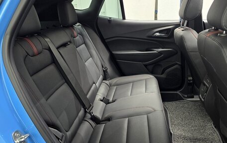 Chevrolet Trax, 2023 год, 1 692 000 рублей, 12 фотография