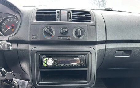 Skoda Fabia II, 2014 год, 440 000 рублей, 10 фотография