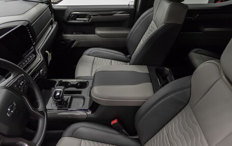 Chevrolet Silverado, 2024 год, 10 390 000 рублей, 15 фотография