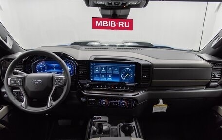 Chevrolet Silverado, 2024 год, 10 390 000 рублей, 17 фотография