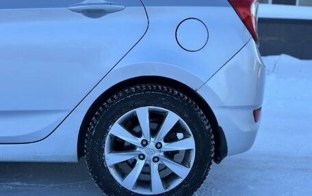 Hyundai Solaris II рестайлинг, 2012 год, 720 000 рублей, 10 фотография