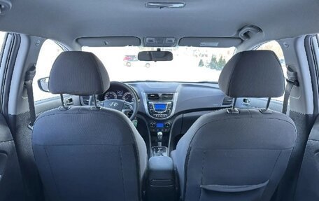 Hyundai Solaris II рестайлинг, 2012 год, 720 000 рублей, 13 фотография