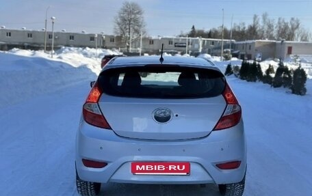 Hyundai Solaris II рестайлинг, 2012 год, 720 000 рублей, 7 фотография