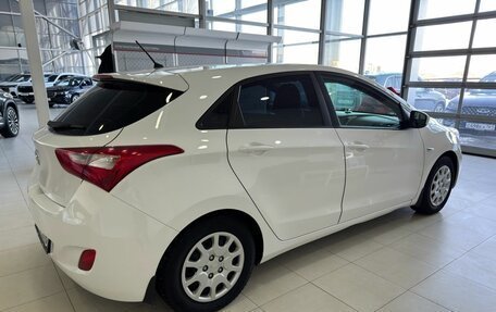 Hyundai i30 II рестайлинг, 2014 год, 1 099 900 рублей, 5 фотография