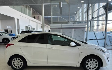 Hyundai i30 II рестайлинг, 2014 год, 1 099 900 рублей, 4 фотография