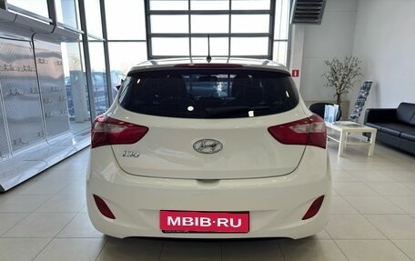 Hyundai i30 II рестайлинг, 2014 год, 1 099 900 рублей, 6 фотография