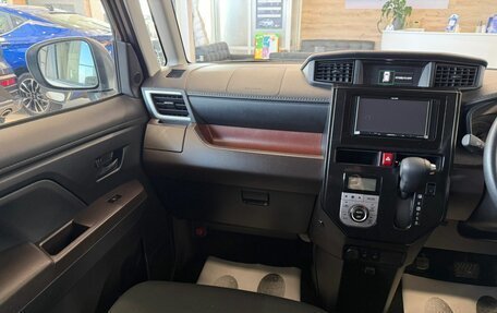 Toyota Roomy I, 2019 год, 1 179 000 рублей, 14 фотография