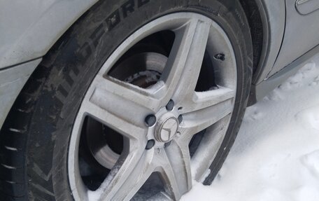 Mercedes-Benz R-Класс, 2010 год, 1 000 000 рублей, 4 фотография