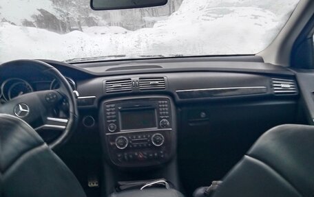 Mercedes-Benz R-Класс, 2010 год, 1 000 000 рублей, 31 фотография