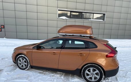 Volvo V40 Cross Country I, 2014 год, 1 600 000 рублей, 3 фотография