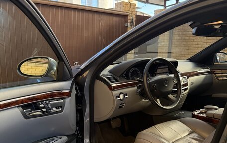 Mercedes-Benz S-Класс, 2006 год, 3 200 000 рублей, 6 фотография