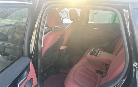 BMW X1, 2019 год, 2 300 000 рублей, 16 фотография