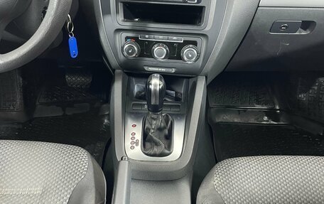 Volkswagen Jetta VI, 2012 год, 1 199 000 рублей, 14 фотография