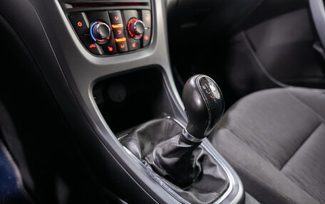 Opel Astra J, 2013 год, 748 000 рублей, 16 фотография