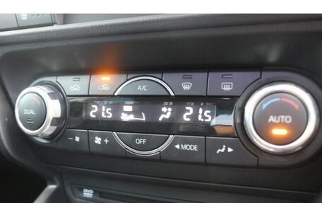 Mazda Axela, 2014 год, 998 000 рублей, 33 фотография