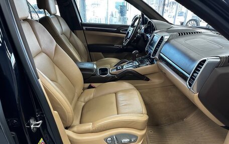 Porsche Cayenne III, 2015 год, 2 800 000 рублей, 17 фотография