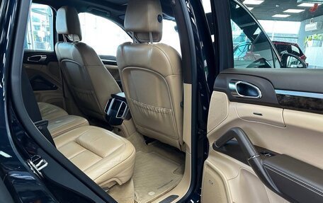 Porsche Cayenne III, 2015 год, 2 800 000 рублей, 16 фотография