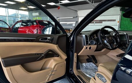 Porsche Cayenne III, 2015 год, 2 800 000 рублей, 18 фотография