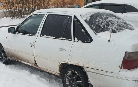 Daewoo Nexia I рестайлинг, 2000 год, 85 000 рублей, 2 фотография