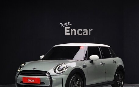 MINI Hatch, 2021 год, 1 895 000 рублей, 1 фотография