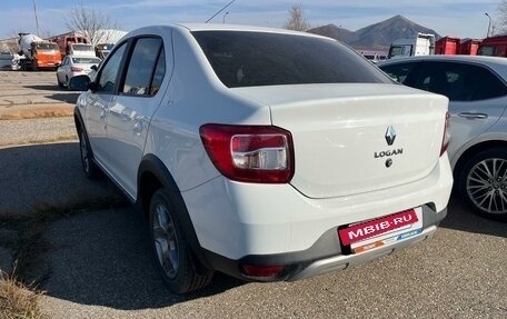 Renault Logan II, 2022 год, 991 000 рублей, 4 фотография