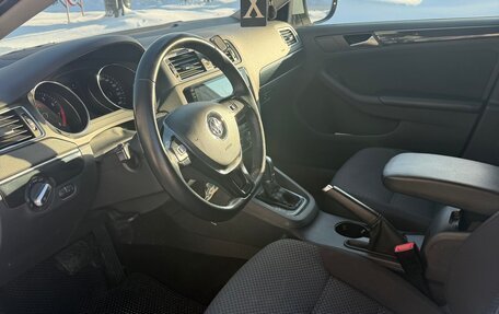 Volkswagen Jetta VI, 2016 год, 1 450 000 рублей, 8 фотография