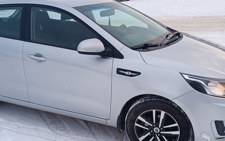 KIA Rio III рестайлинг, 2013 год, 830 000 рублей, 11 фотография