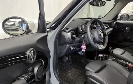 MINI Hatch, 2021 год, 1 895 000 рублей, 10 фотография