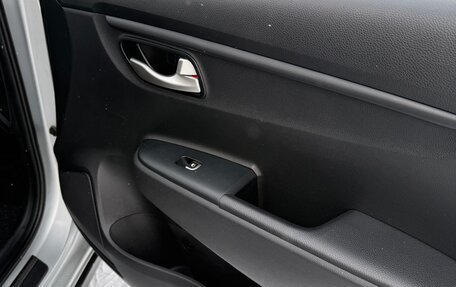 KIA Rio IV, 2018 год, 1 700 000 рублей, 7 фотография