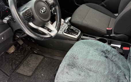 KIA Rio IV, 2018 год, 1 700 000 рублей, 10 фотография