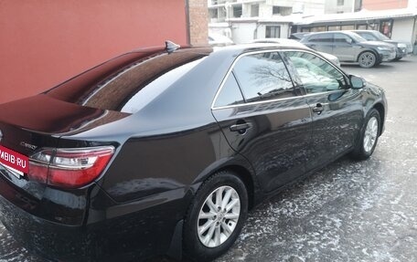 Toyota Camry, 2017 год, 2 150 000 рублей, 8 фотография