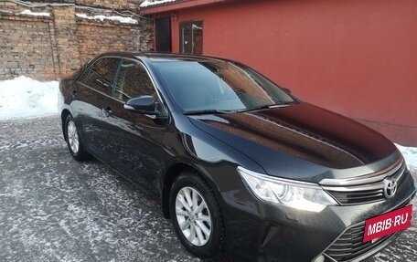 Toyota Camry, 2017 год, 2 150 000 рублей, 4 фотография