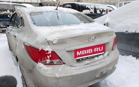 Hyundai Solaris II рестайлинг, 2014 год, 800 000 рублей, 9 фотография