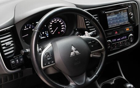 Mitsubishi Outlander III рестайлинг 3, 2012 год, 1 550 000 рублей, 8 фотография