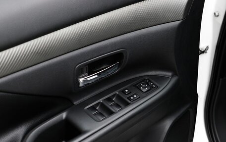 Mitsubishi Outlander III рестайлинг 3, 2012 год, 1 550 000 рублей, 16 фотография