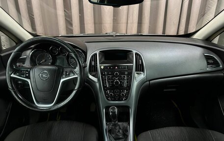 Opel Astra J, 2011 год, 499 999 рублей, 10 фотография